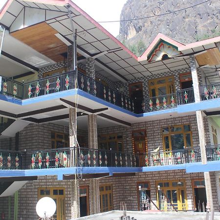 Moonlight Guest House Kasol Bagian luar foto