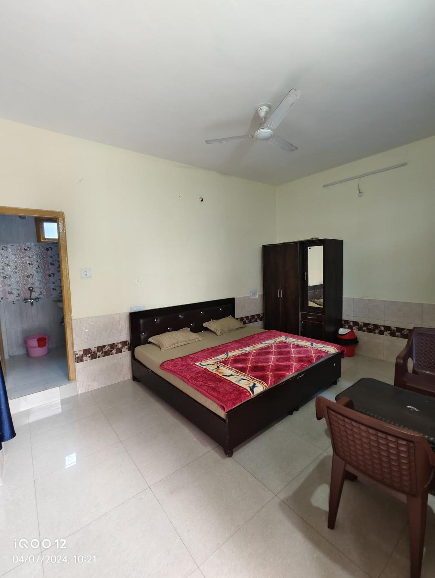 Moonlight Guest House Kasol Bagian luar foto